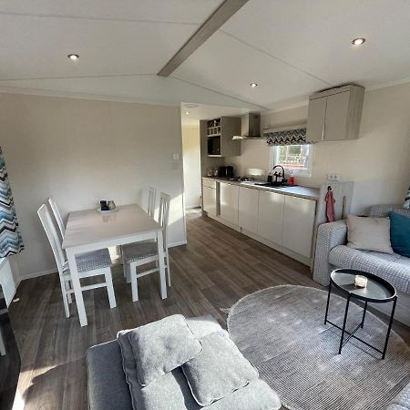 Luxe Chalet Hoenderloo Airco, Netflix - Recreation Only Exterior photo